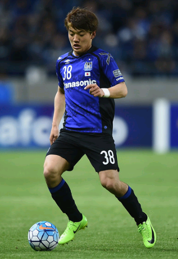 更充满了各 更充满了各