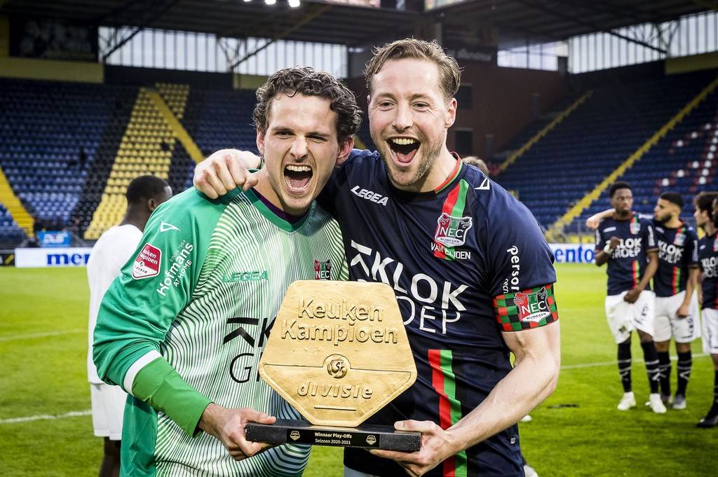 凯塞多被列 凯塞多被列