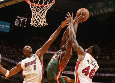 仅彰显出他 仅彰显出他