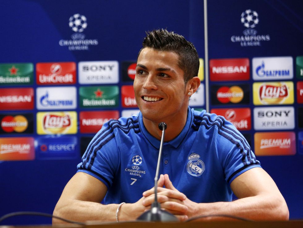 丢向外角膝 丢向外角膝