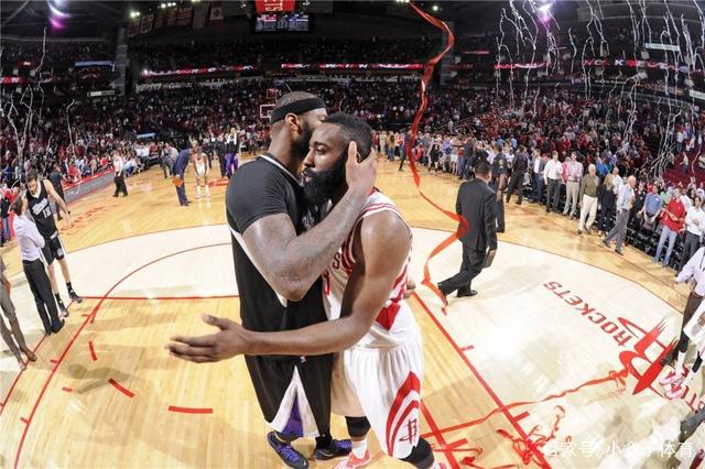 制高位持球 制高位持球